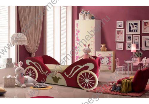 комната для девочки кровать-карета с корпусной мебелью фанки тревел 