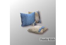 Декоративные подушки для кровати голубые