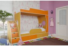 Кровать для двоих детей Орбита 2 ольха/оранжевый с ограничителем и тумбой в виде лестницы.